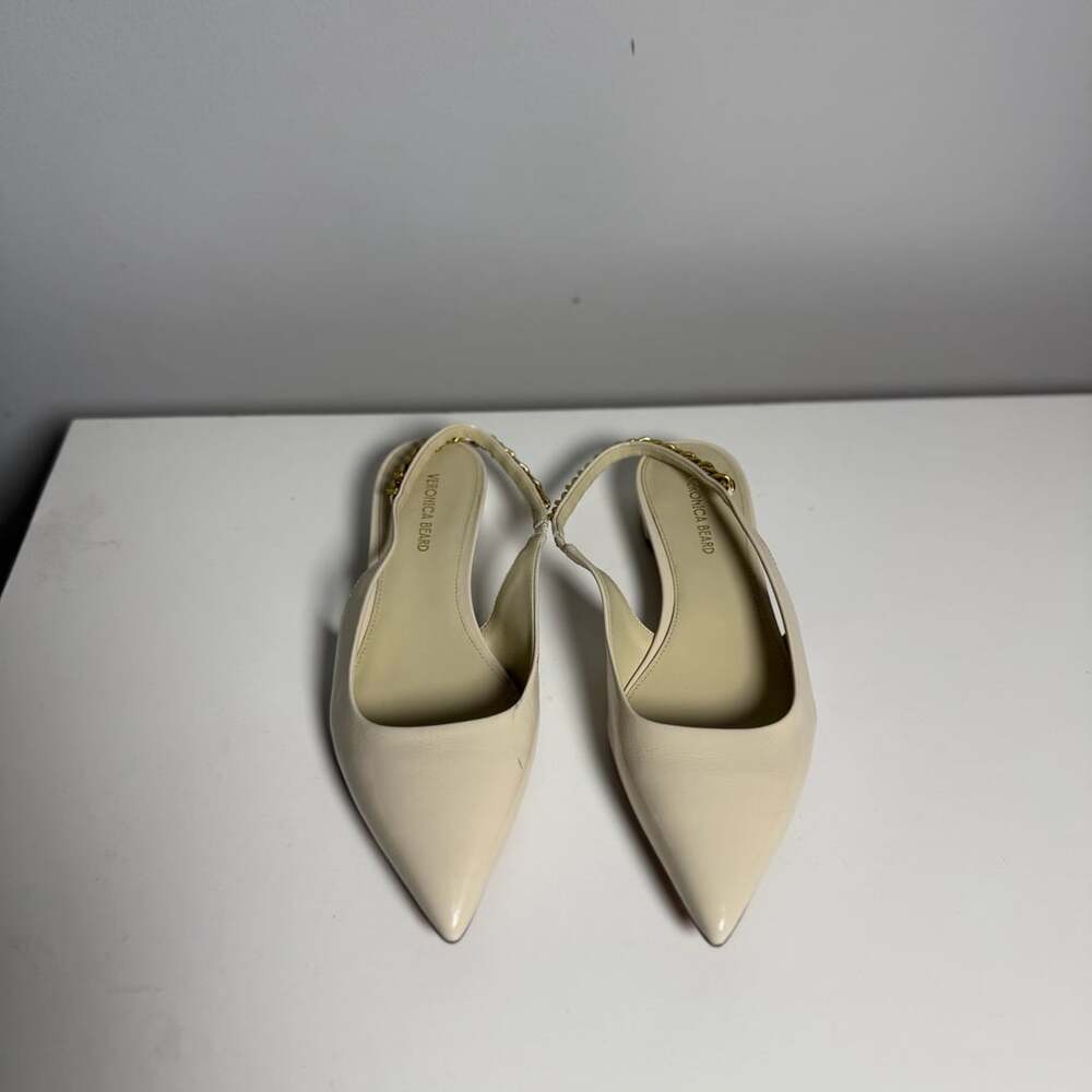 Veronica Beard Slingback Pumps Size 6 Cream Patent Leather Chain Heels